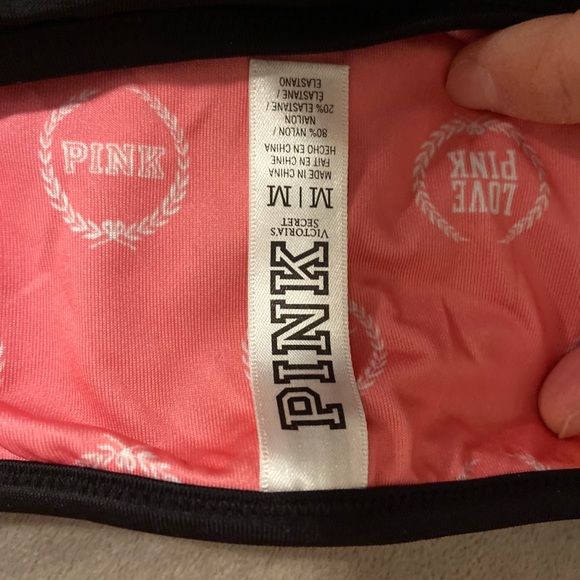 Victoria’s Secret Bikini - Picture 2 of 3